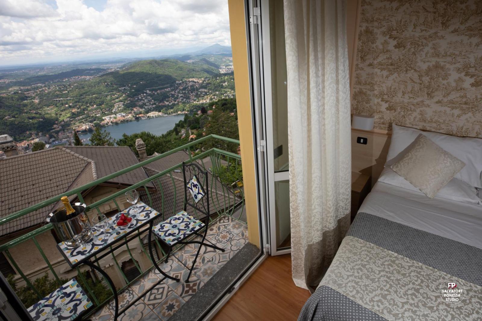 Hotel Vista Lago Brunate Exterior foto